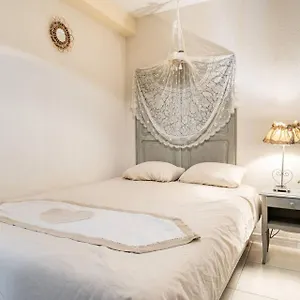 La Jasmin Apartment